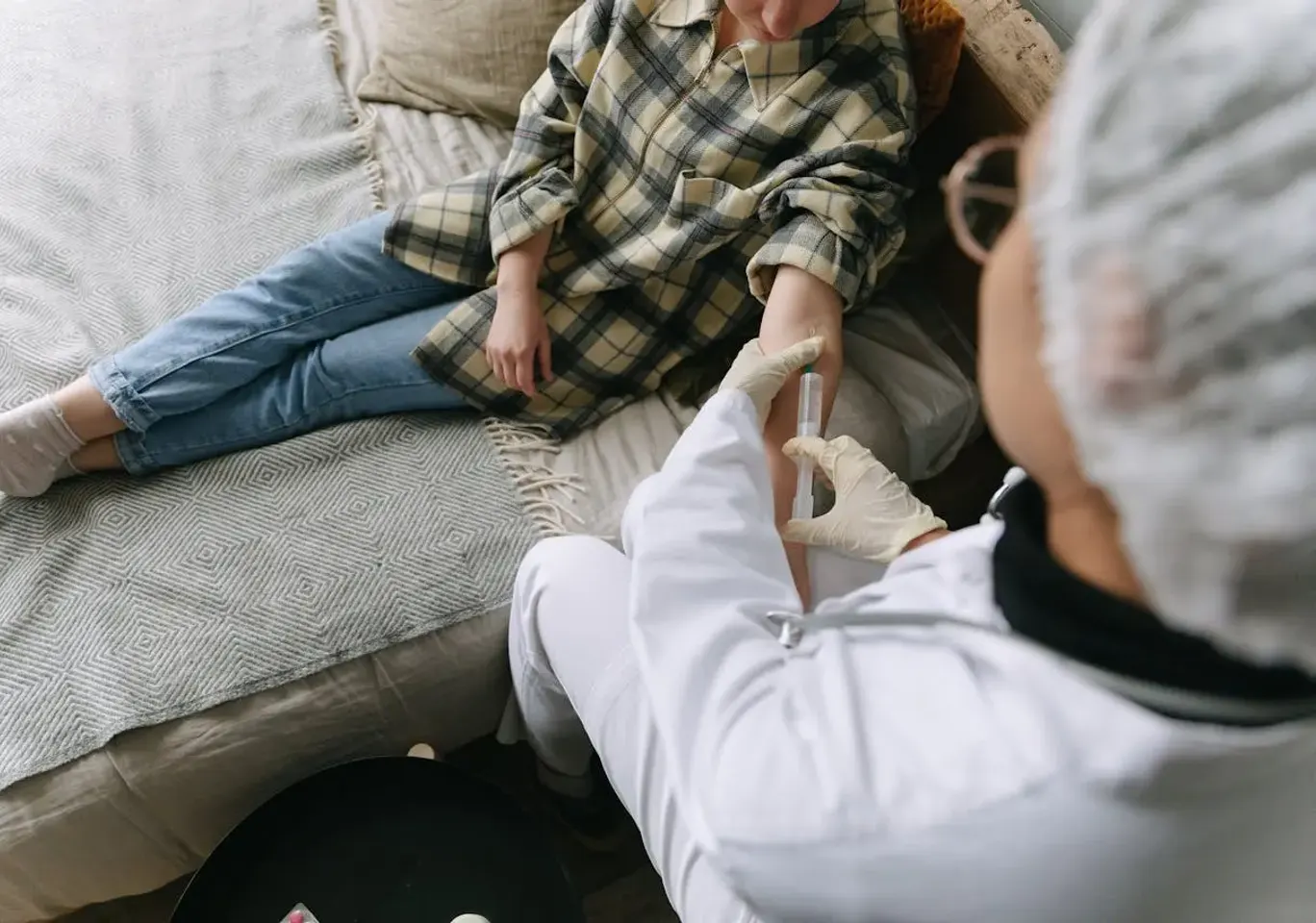 Uzależnienia behawioralne Ostrołęka: rozmowa terapeutyczna na kanapie